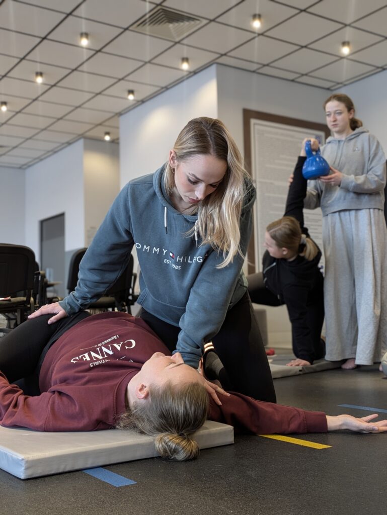 PXL_20251123_120044847.PORTRAIT